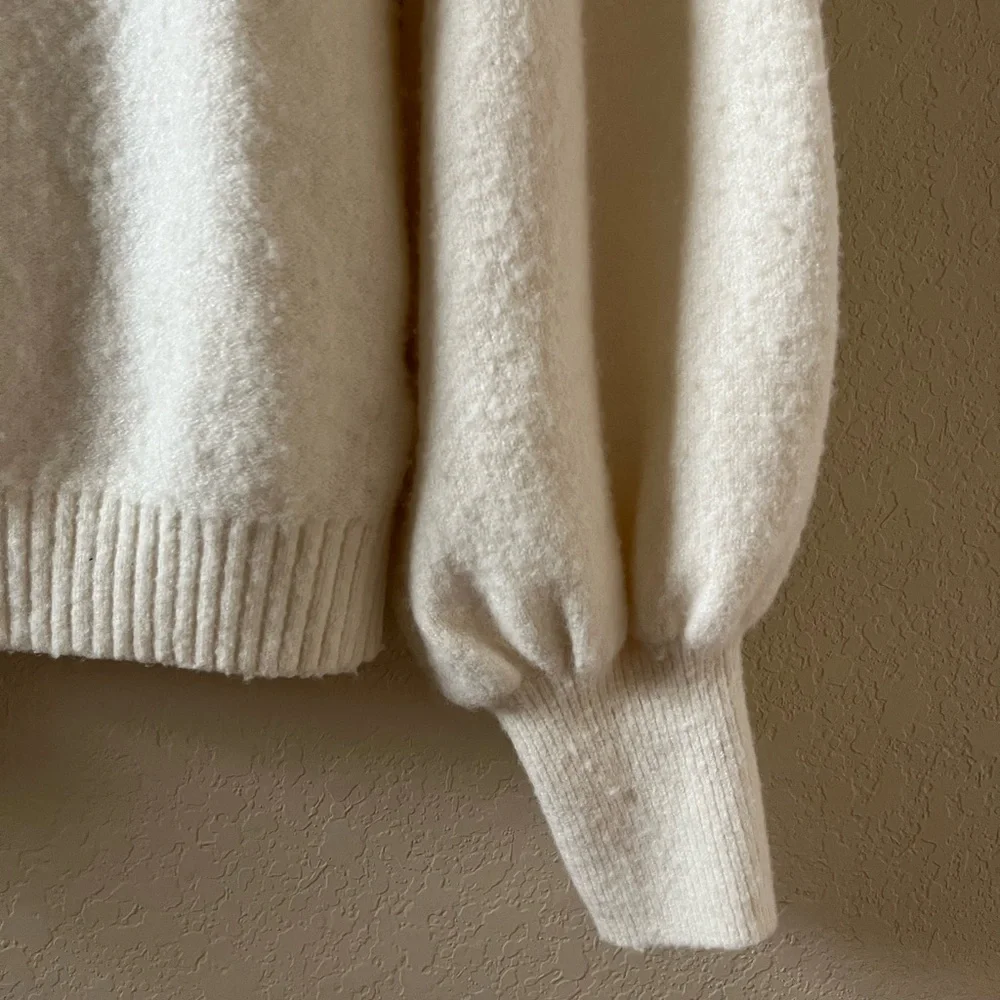Anthropologie Women’s Ivory Wool Off-Shoulder Ruffle-Edge Sweater Size M - Picture 9 of 16